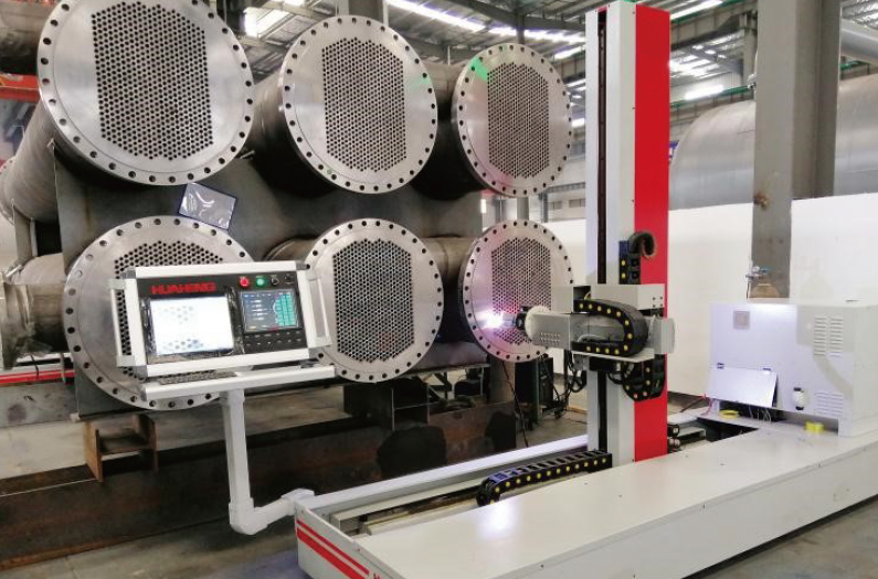 intelligent robot tube sheet